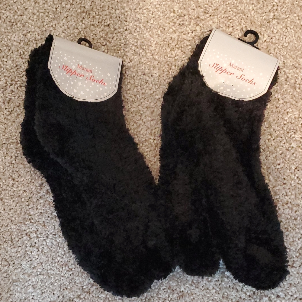 (4 For $10) Marni Cozy Black Slipper Socks